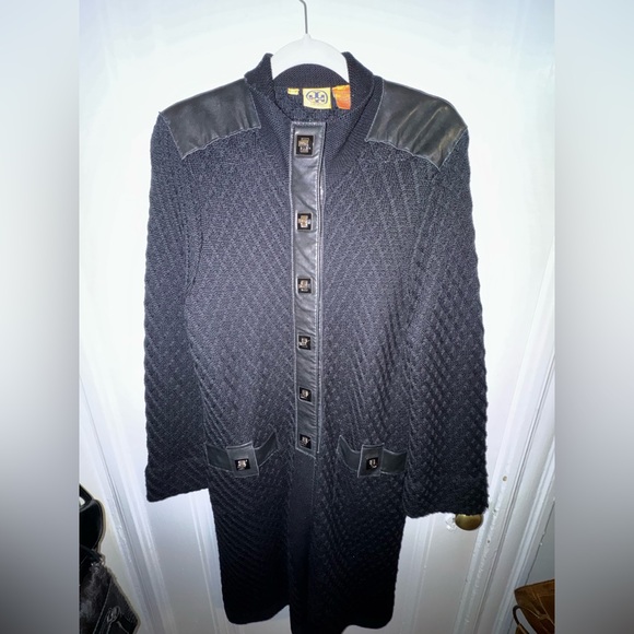 Lightly Loved - Tory Burch Black Textured Schacket with Leather Accents - Picture 1 of 6